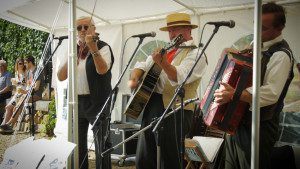 Sequence 01.00_01_53_18.Still002